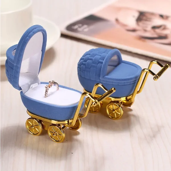 Portable Velvet Jewelry Stroller Box