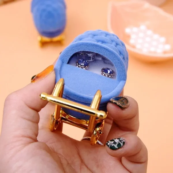 Portable Velvet Jewelry Stroller Box - Image 11